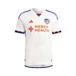 Cincinnati Alternativa 25/26