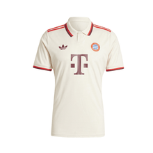 Bayern Munique Tercero 24/25