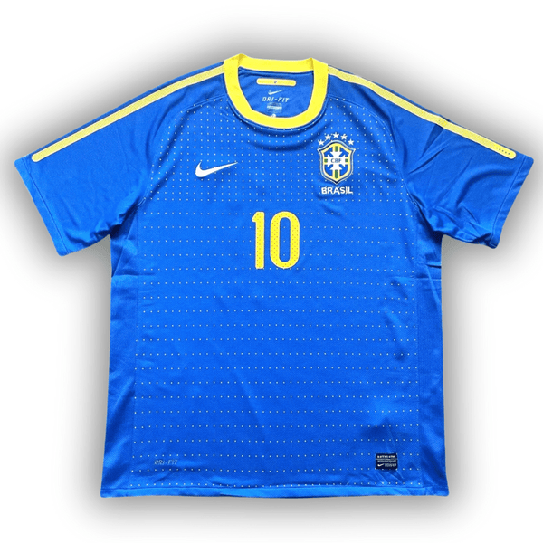 2010 - BRASIL VISITANTE | RETRO